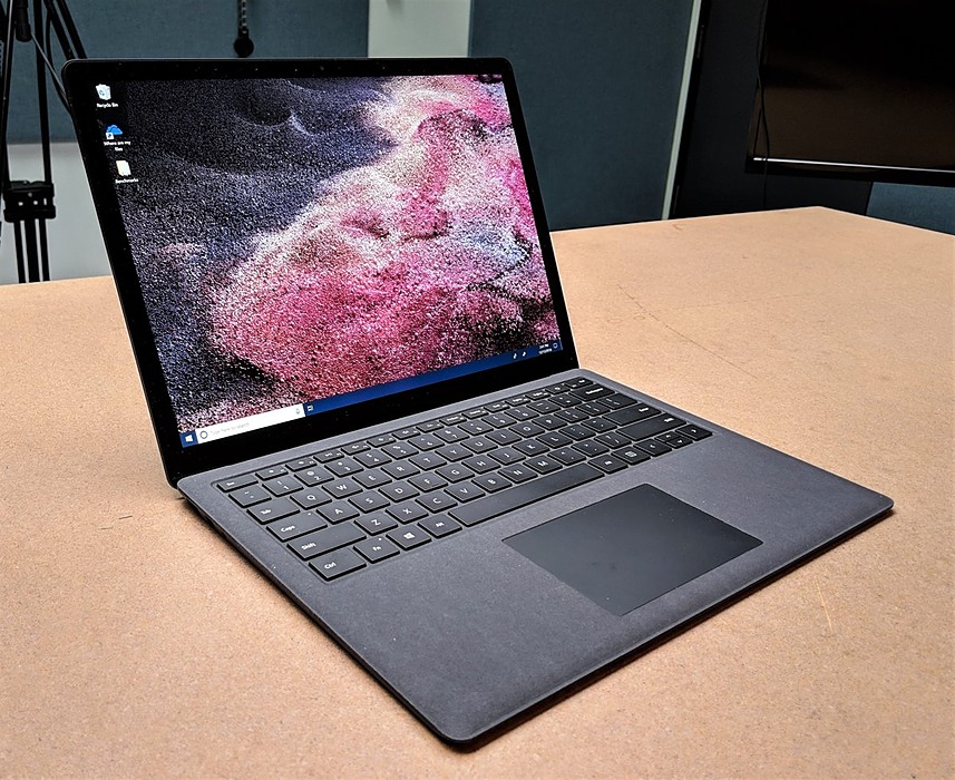 Best 15-inch laptop 2020: Microsoft Surface Laptop 3 (15-inch) Price in India Review Video